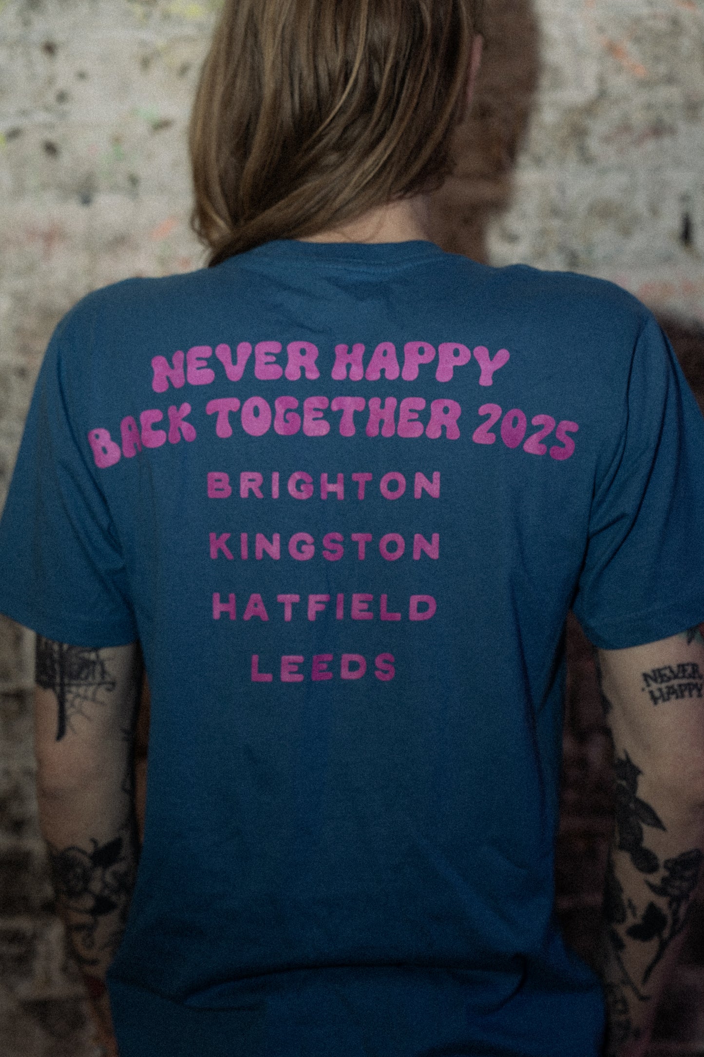 Hiatus Tee